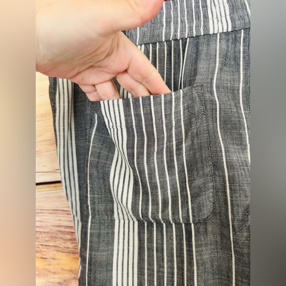Sonoma Gray White Striped Ultra Comfort Waistband Mid Rise Pocket Shorts L NWOT - Picture 6 of 13